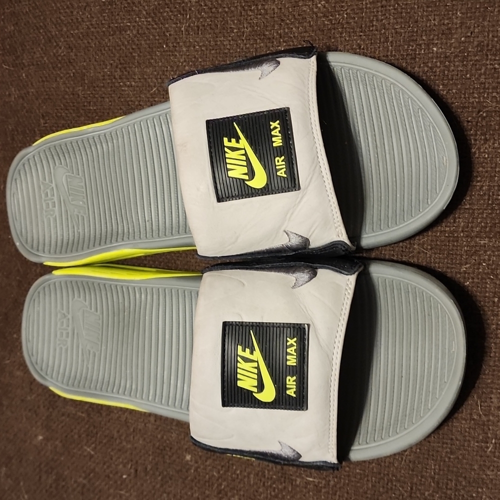 Nike Air Max Volt Slides - Neon Green/Grey - 11